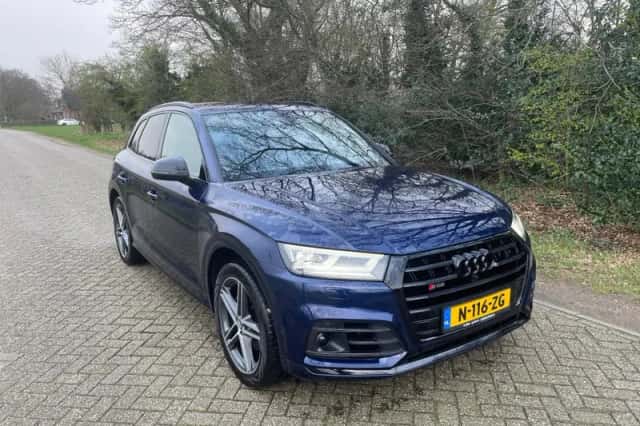 Audi SQ5 (2018) thumbnail 2