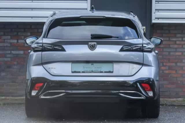 Peugeot 308 (2022) thumbnail 4