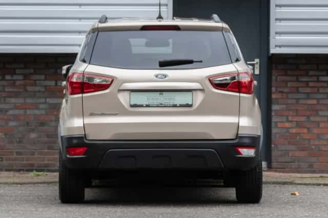 Ford EcoSport (2020) thumbnail 4