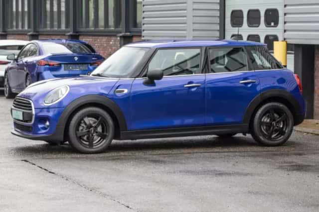 MINI One (2019) thumbnail 2