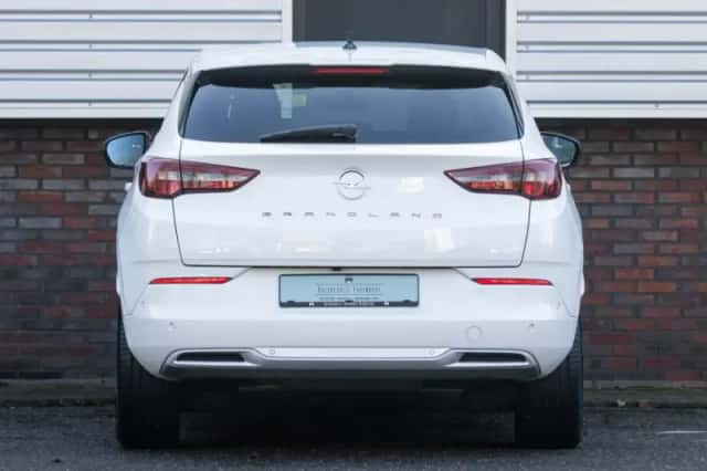 Opel Grandland (2023) thumbnail 4