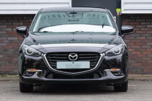 Mazda 3 (2019) thumbnail 1