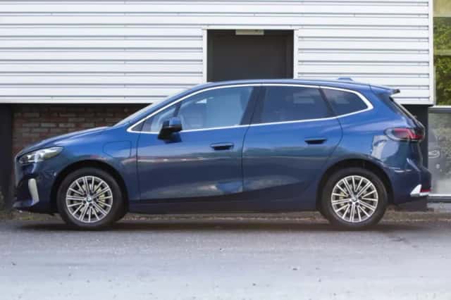 BMW 2-Serie Active Tourer (2023) thumbnail 3