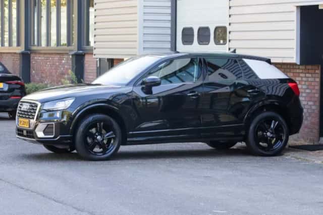 Audi Q2 (2019) thumbnail 2