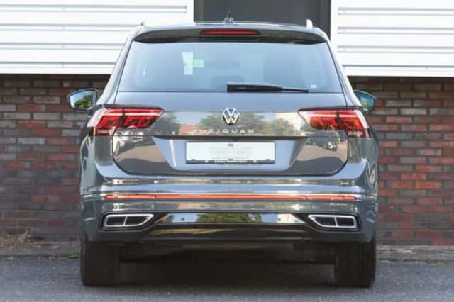 Volkswagen Tiguan (2022) thumbnail 4
