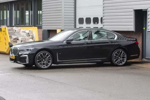 BMW 7-Serie (2020) thumbnail 2