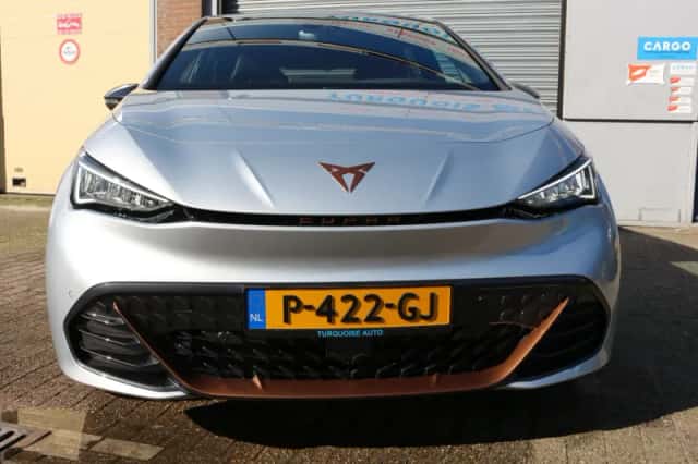 CUPRA Born (2022) thumbnail 3
