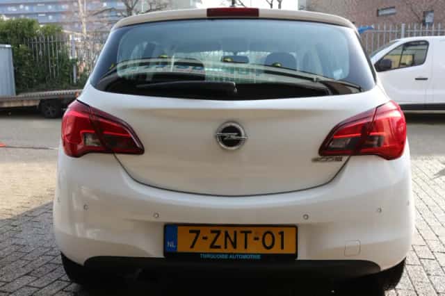 Opel Corsa (2015) thumbnail 6
