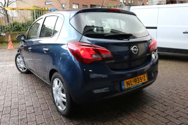 Opel Corsa (2017) thumbnail 6