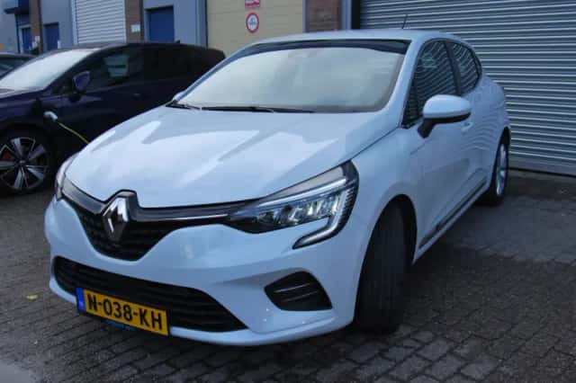 Renault Clio (2021) thumbnail 4