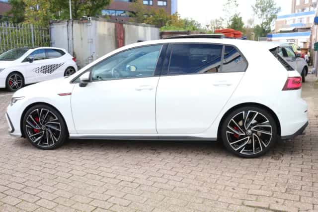 Volkswagen Golf (2020) thumbnail 5