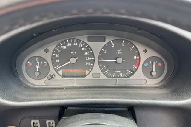 BMW 3-Serie (1998) thumbnail 3