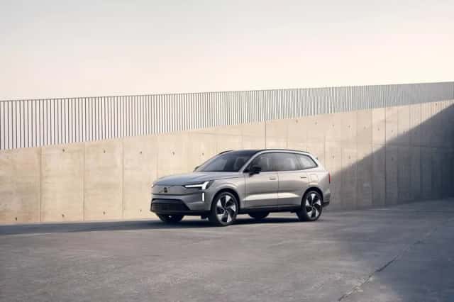 Volvo EX90 (2026) thumbnail 2