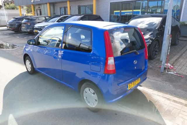 Daihatsu Cuore (2007) thumbnail 4