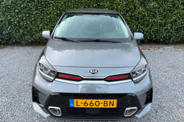 Kia Picanto (2021) thumbnail 5