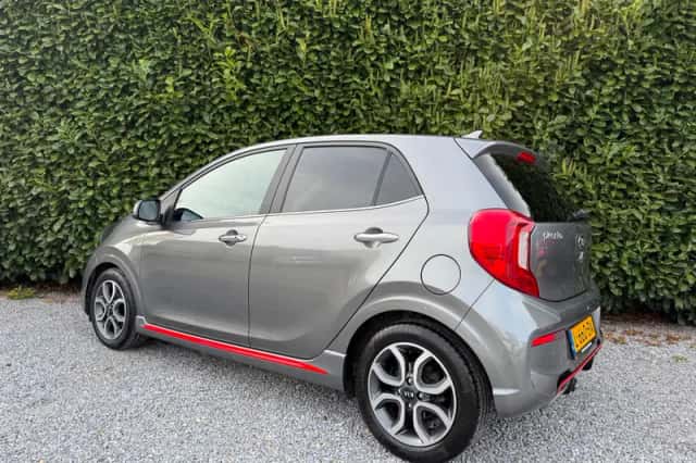 Kia Picanto (2021) thumbnail 6