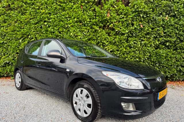 Hyundai i30 (2008) thumbnail 4