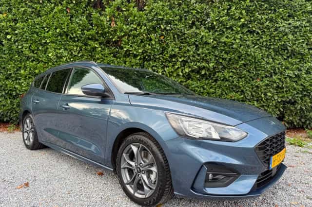Ford Focus (2020) thumbnail 4