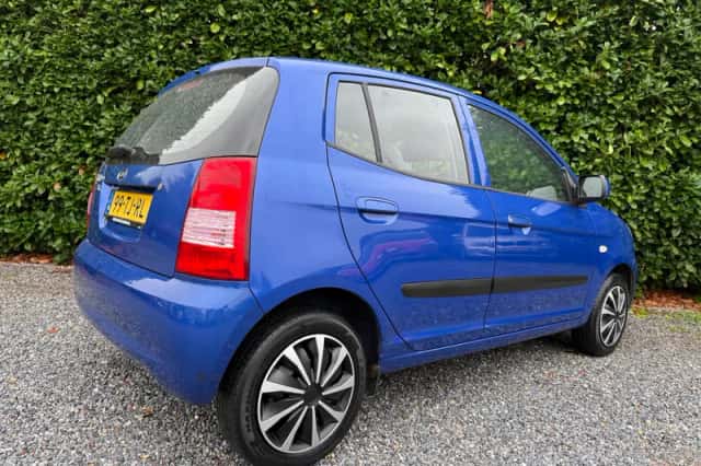 Kia Picanto (2006) thumbnail 2