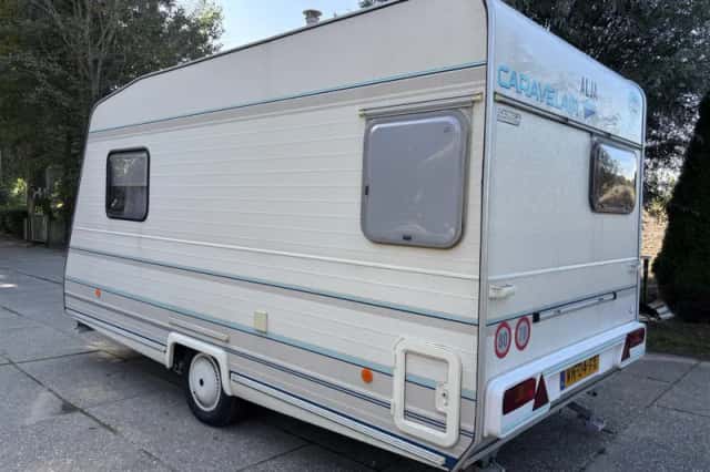 Caravelair Bamba (1995) thumbnail 3
