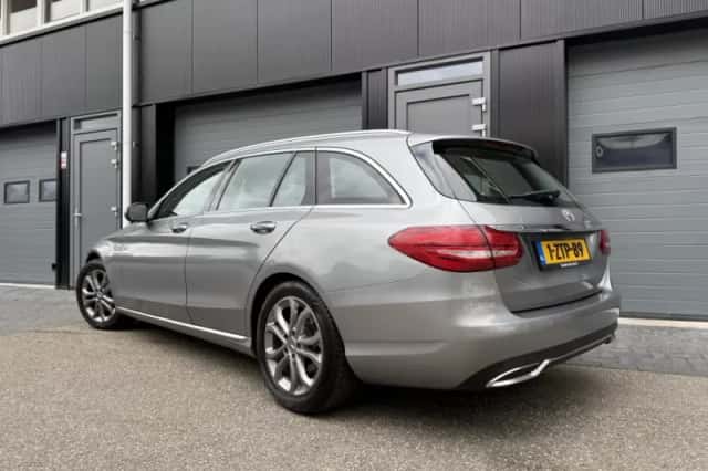 Mercedes-Benz C-Klasse (2015) thumbnail 6