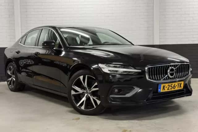 Volvo S60 (2021) thumbnail 1