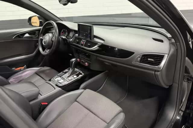Audi A6 (2018) thumbnail 2