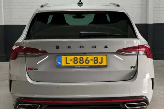 Škoda Octavia (2021) thumbnail 6