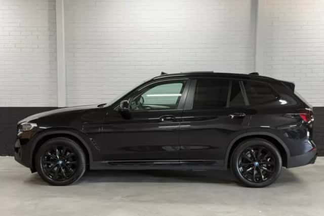 BMW X3 (2021) thumbnail 6
