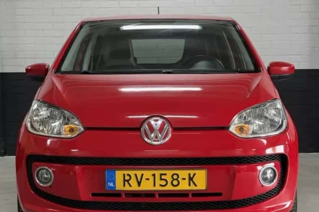 Volkswagen Up! (2013) thumbnail 6