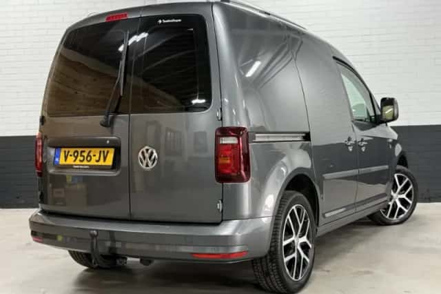 Volkswagen Caddy (2017) thumbnail 5