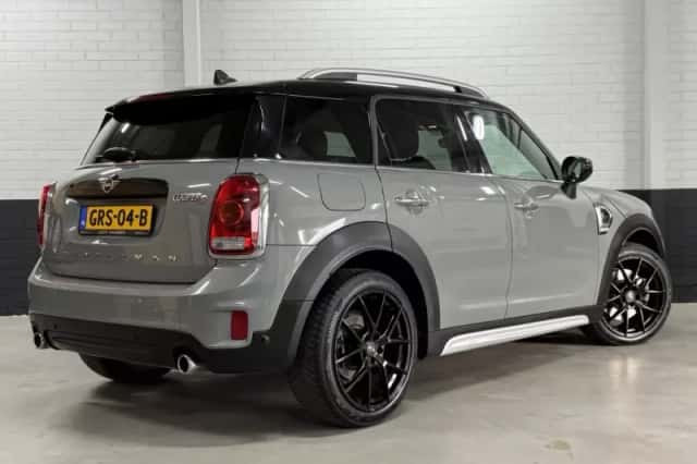 MINI Countryman (2019) thumbnail 5