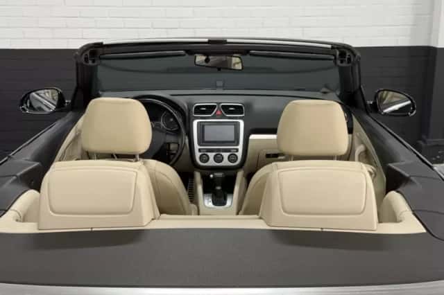 Volkswagen Eos (2008) thumbnail 3