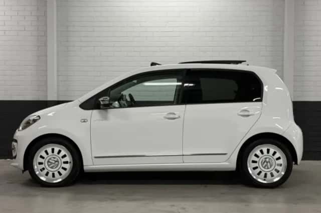 Volkswagen Up! (2013) thumbnail 5