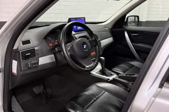 BMW X3 (2007) thumbnail 2