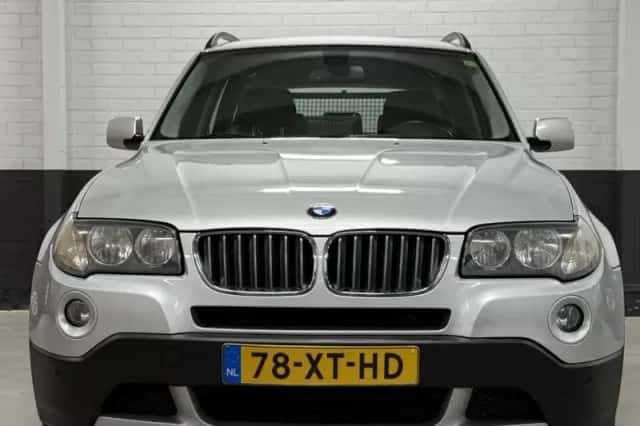 BMW X3 (2007) thumbnail 6