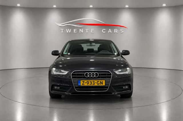 Audi A4 (2012) thumbnail 2