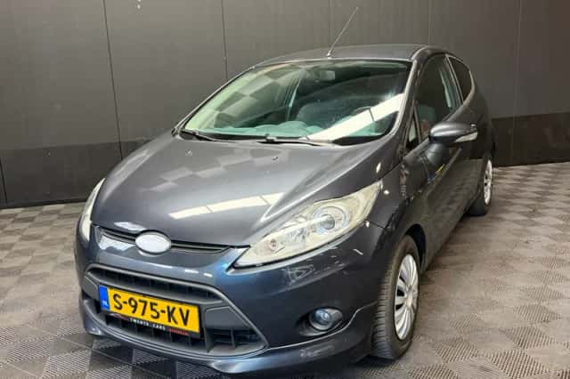 Ford Fiesta (2009) thumbnail 4