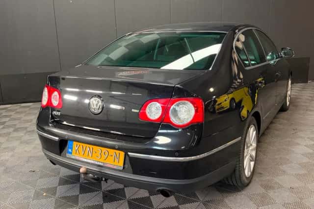 Volkswagen Passat (2007) thumbnail 4