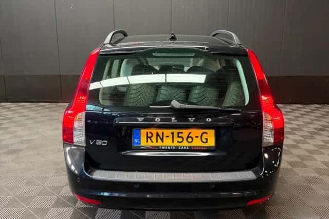 Volvo V50 (2010) thumbnail 6