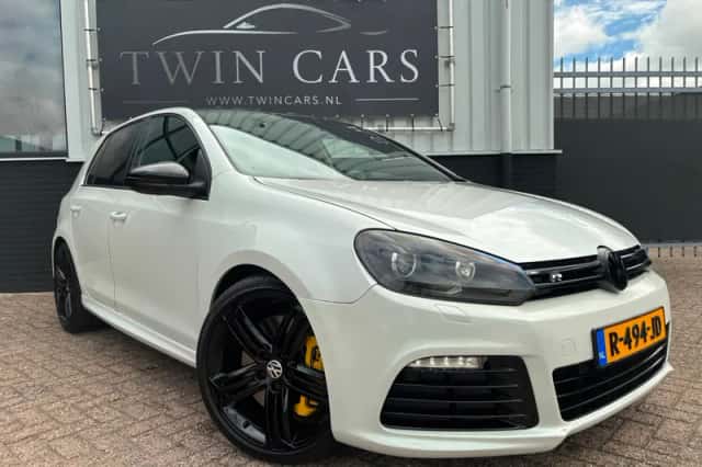 Volkswagen Golf (2012) thumbnail 1
