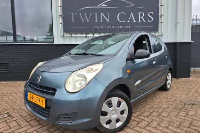 Suzuki Alto (2010) thumbnail 3