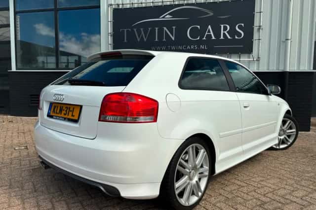 Audi S3 (2008) thumbnail 6