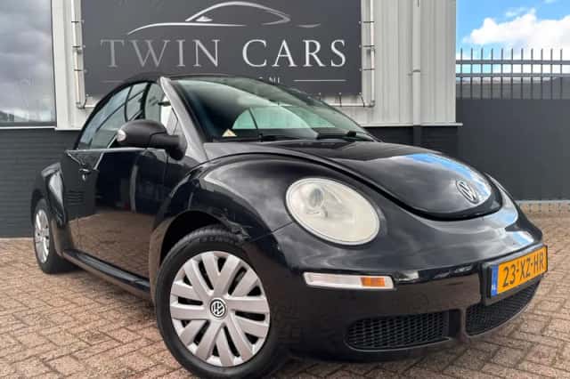 Volkswagen New Beetle (2007) thumbnail 1