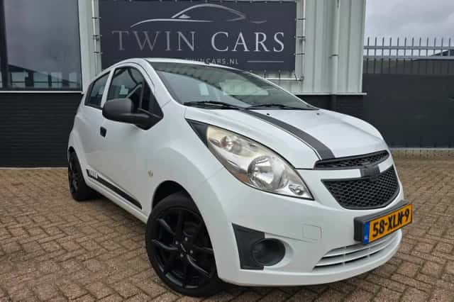 Chevrolet Spark (2012) thumbnail 1