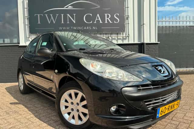 Peugeot 206+ (2011) thumbnail 1
