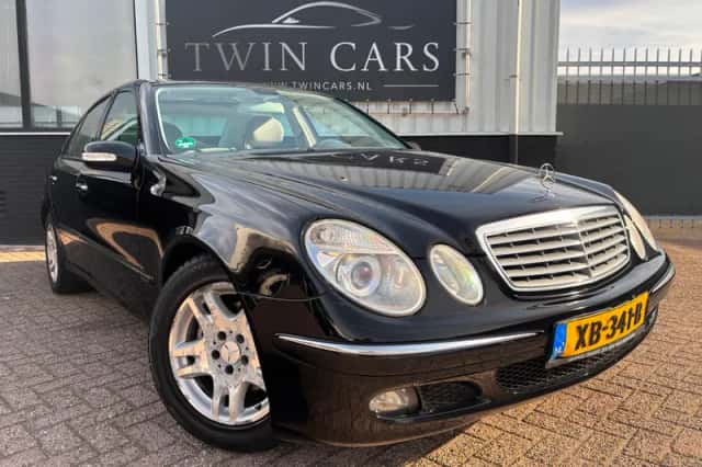 Mercedes-Benz E-Klasse (2006) thumbnail 1