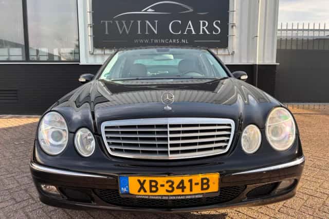 Mercedes-Benz E-Klasse (2006) thumbnail 2