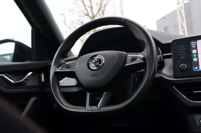 Škoda Kamiq (2020) thumbnail 4