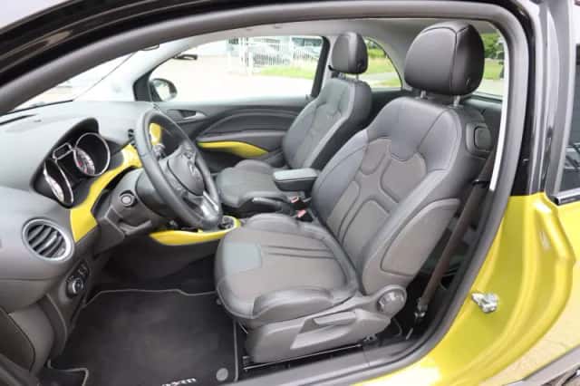 Opel Adam (2015) thumbnail 5
